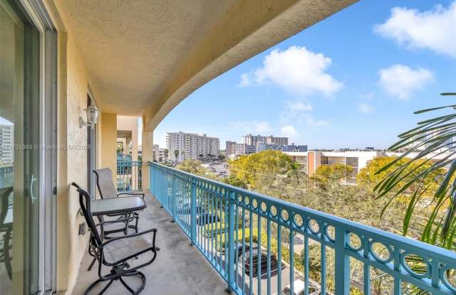201 Golden Isles Dr photos photos