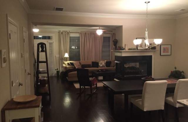 7735 Pierpoint Ln Gallery 3