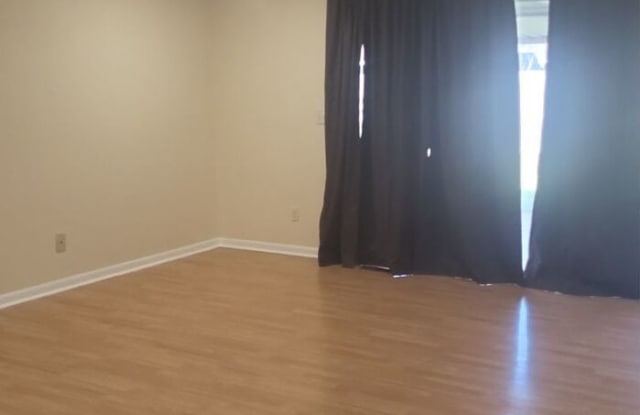 5885 Craftmore Drive Gallery 3