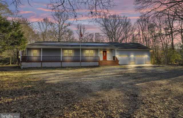 4370 ELIZABETH DRIVE photos photos