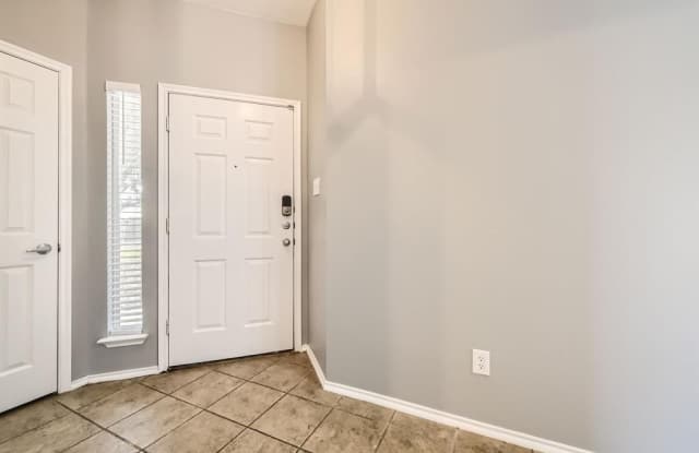 1800 Murphy Court Gallery 2