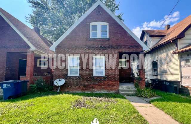 2 Bedroom House Gallery 1