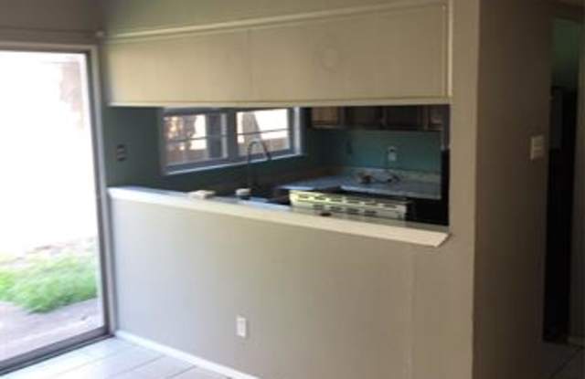 4837 Spindrift Gallery 4