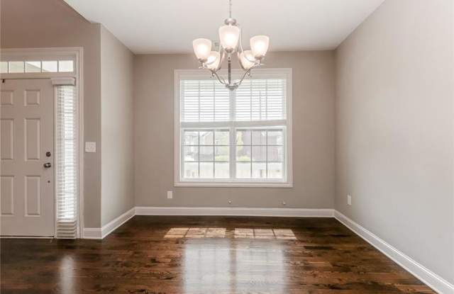 1751 Hollingsworth Boulevard NW Gallery 3