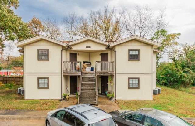 8815 Woodbine Drive Gallery 3