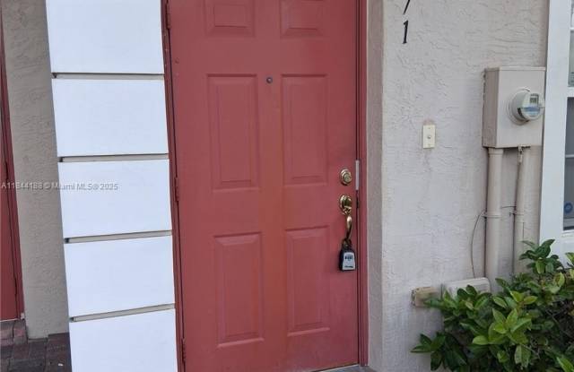 671 NW 42nd Ave - 671 Northwest 42nd Avenue, Plantation, FL 33317