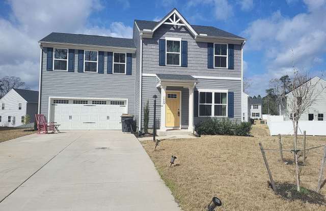 The Birch offers 4 bedrooms, 3 bathrooms (2 full, 1 half), and is the perfect place to call home! photos photos