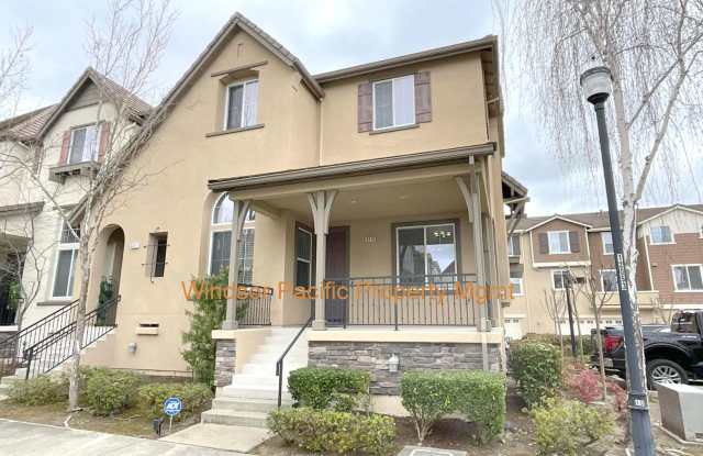Great End Unit Townhome in Celamonte at Windermere ! Top San Ramon schools ! Gallery 1