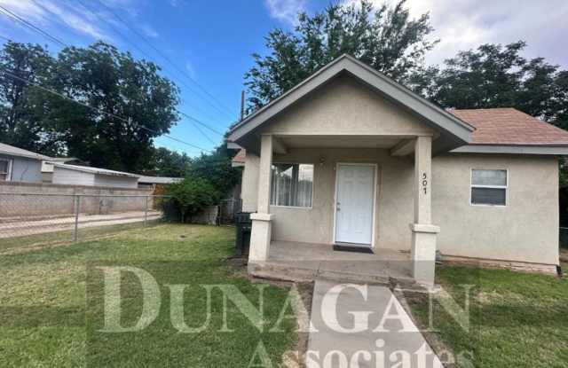 2 Bedroom 1 bath home Fully Furnished photos photos