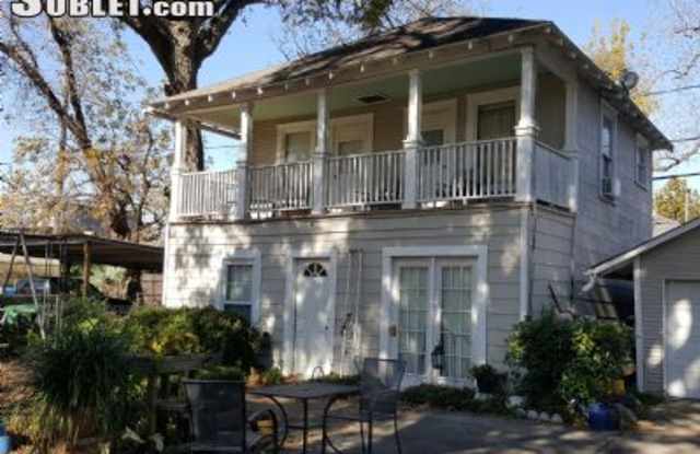 617 25th - 617 W 25th St, Houston, TX 77008