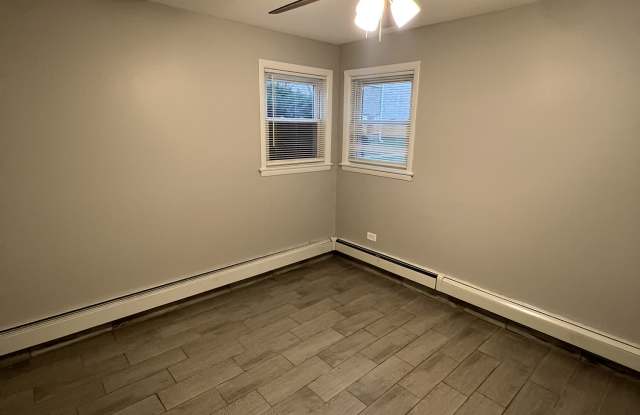 2067 135th Pl - 2067 135th Place, Blue Island, IL 60406