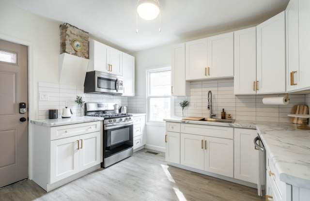823 East Lincoln Avenue photos photos