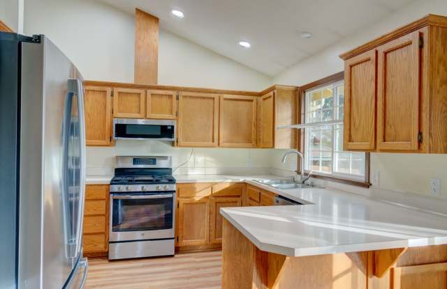 3 Bedroom 2.5 Bathroom Home Gallery 1