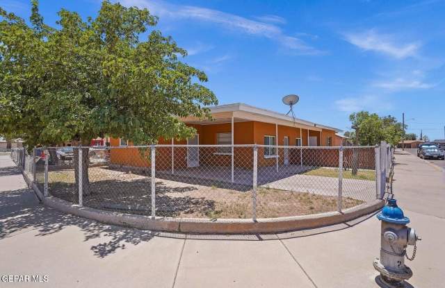 323 SINGH Street unit: B photos photos