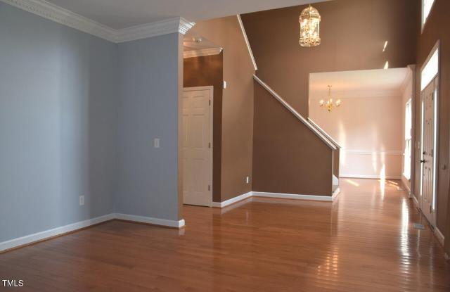 200 Gingergate Drive Gallery 4