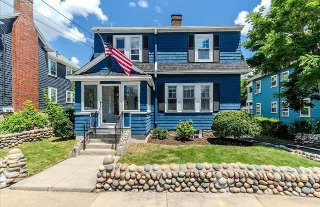 37 Sanborn Ave Gallery 2