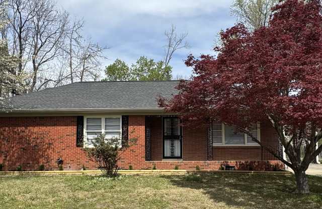 1696 Rolling Hills Dr photos photos