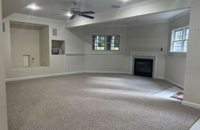 13116 BRUSHWOOD Way Gallery 1