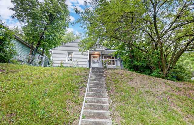 Three Bedroom Available in Dayton! photos photos Three Bedroom Available in Dayton! photos photos