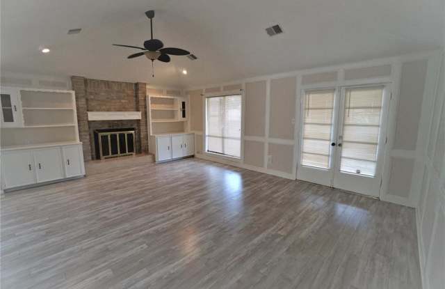 7806 Vickijohn Drive - 7806 Vickijohn Drive, Houston, TX 77071