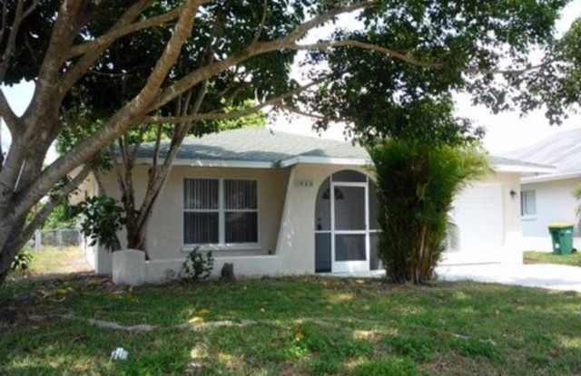 3/2 HOME IN NAPLES PARK UNFURNISHED ** DOG FRIENDLY UPON APPROVAL ** NO HOA HERE photos photos 3/2 HOME IN NAPLES PARK UNFURNISHED ** DOG FRIENDLY UPON APPROVAL ** NO HOA HERE photos photos