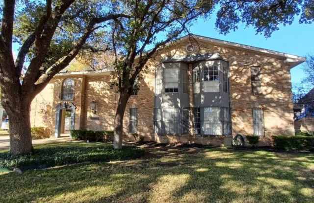215 West Mistletoe Avenue photos photos 215 West Mistletoe Avenue photos photos