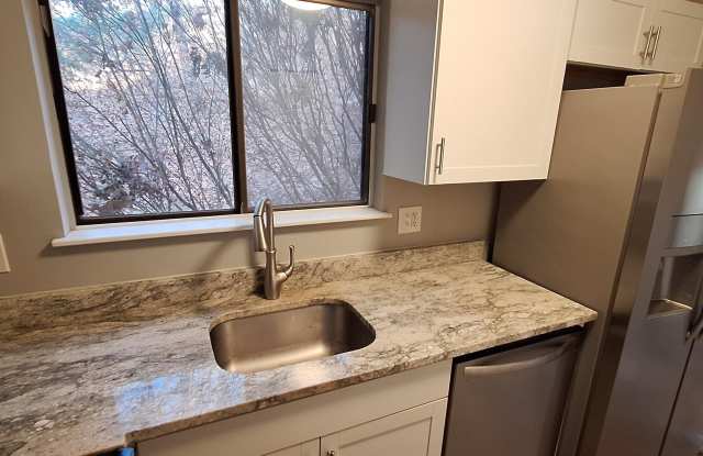 30 Kay Lane - 30 Kay Lane, Waterbury, CT 06708