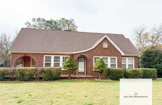 Charming Three Bedroom Home in Inman, SC photos photos