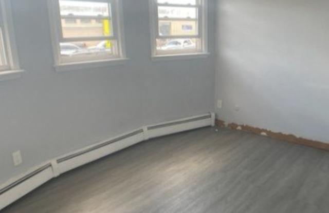 251 Schuyler Ave photos photos