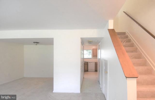 4054 BLUEBIRD DRIVE Gallery 3