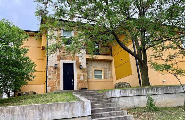 1601 Colony Hill Court - 1601 Colony Hill Road, Fort Worth, TX 76112