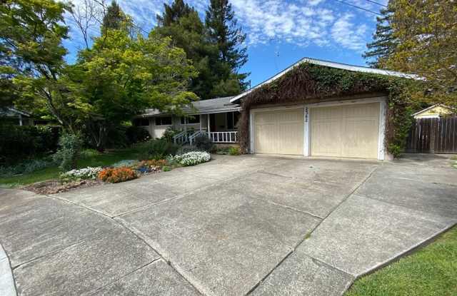 Single Level Four Bedroom Napa Home photos photos