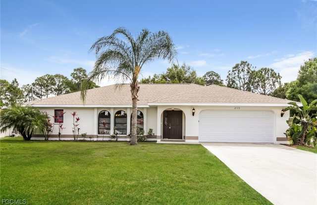 2172 S Cranberry Boulevard photos photos