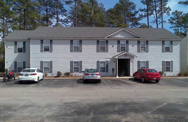 2 Bedroom, 1 bath apartment - Downstairs Unit - 45 Mare Court, Havelock, NC 28532