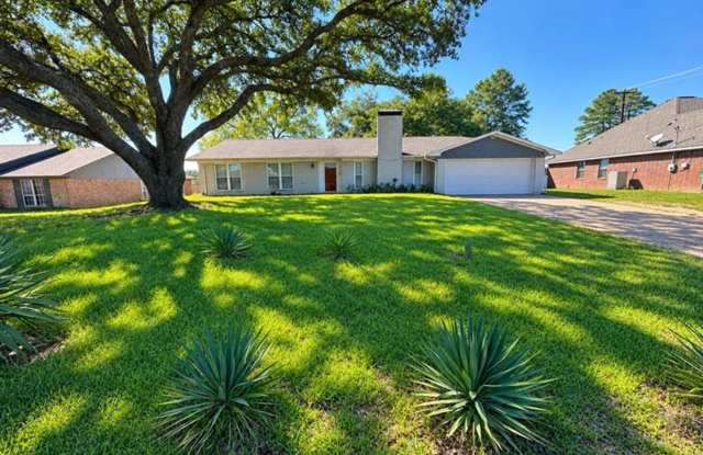 102 S Rainbow Dr Gallery 1