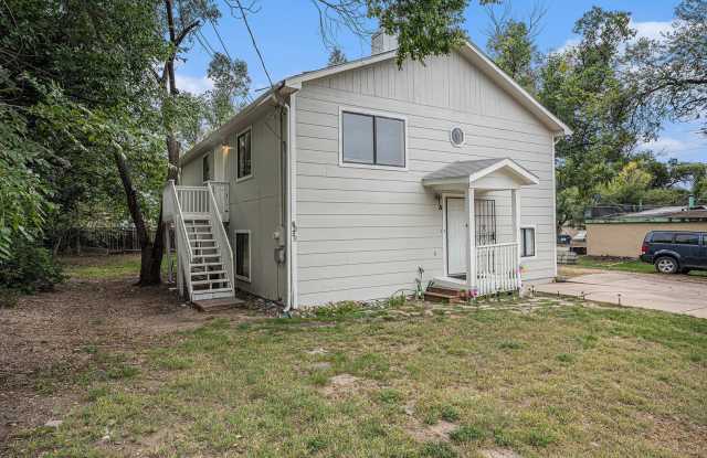 Upper-Level Duplex | $1,850/mo | All Utilities Included photos photos