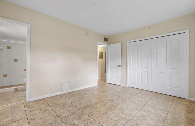 701 NE 7th Avenue - 701 Northeast 7th Avenue, Delray Beach, FL 33483