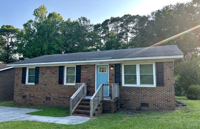 Spacious 3BR Home – Centrally Located | Students Welcome! photos photos