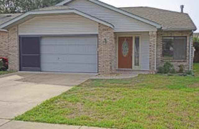 Great Niceville Location - Close to Base, College and Schools Gallery 1