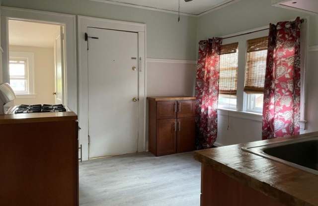 28 Walnut Pkwy photos photos
