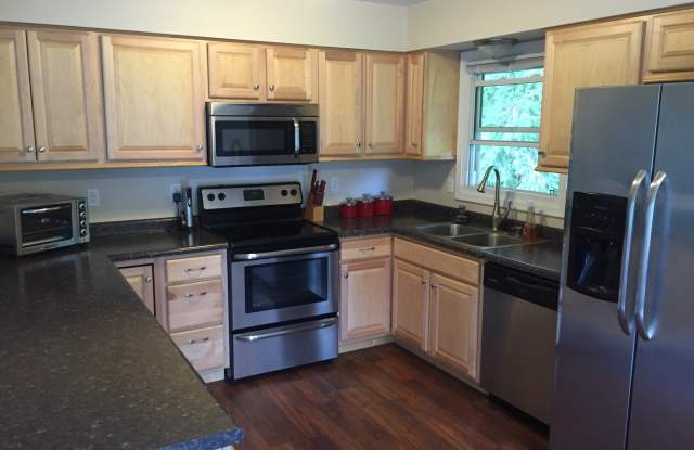 4115 Sequoia Ct photos photos