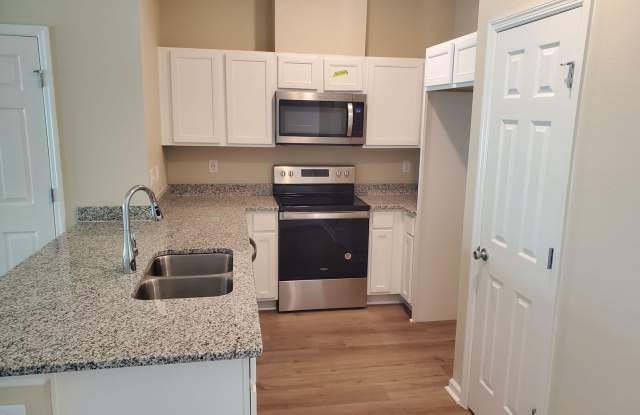 3/2.5 Town Home in Greenland Place! photos photos