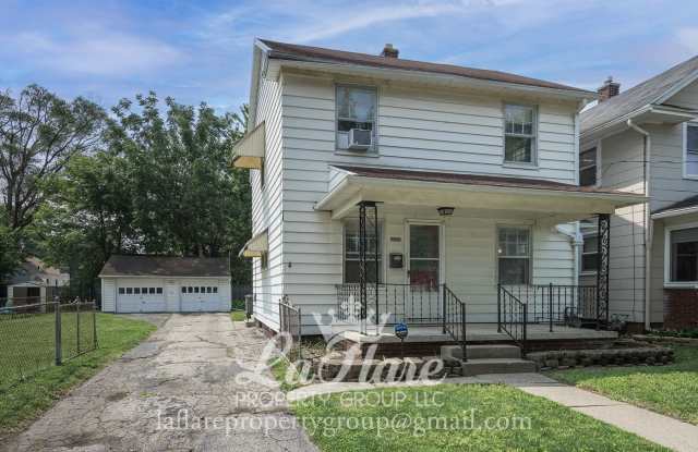 2033 Brussels Street - 2033 Brussels Street, Toledo, OH 43613