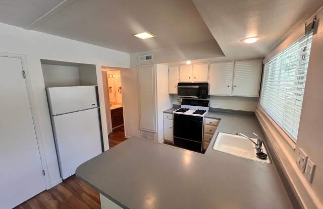 Relaxing Townhome with Private Pool Access – Minutes from Nevada Beach photos photos