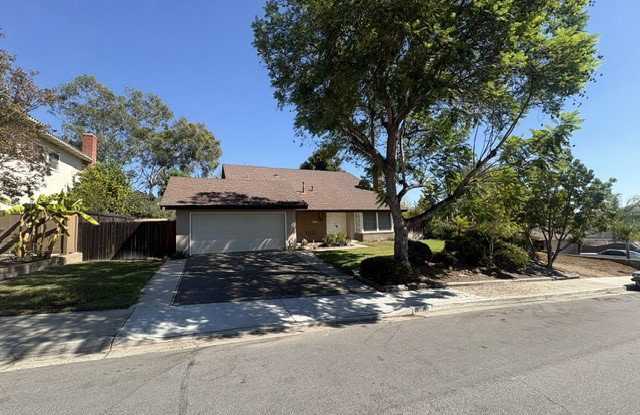 25292 Campina Drive Gallery 1