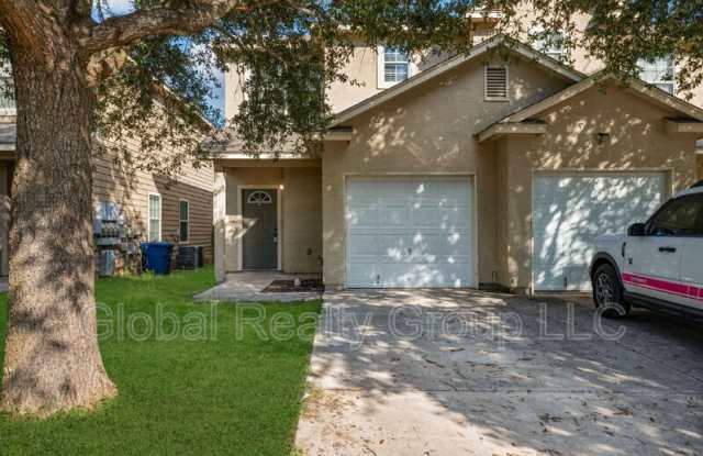 7802 Kingsbury Way Gallery 2