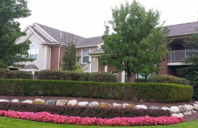 1970 Flagstone Cir, Rochester MI - 1970 Flagstone Circle, Rochester, MI 48307