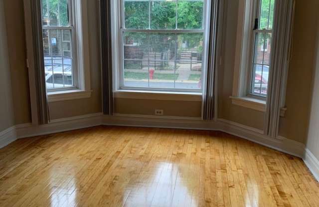 1531 N Monticello Avenue Gallery 2