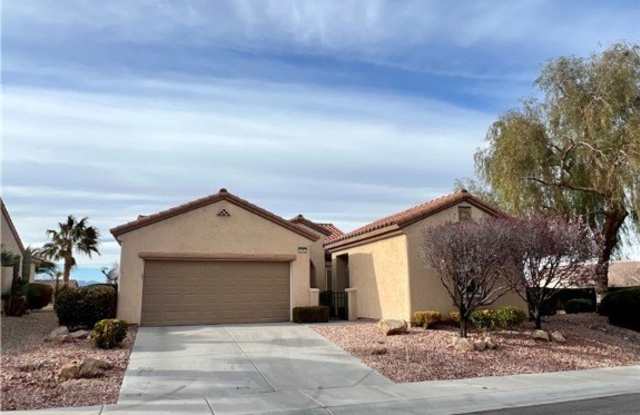 2460 Calvert City Drive photos photos