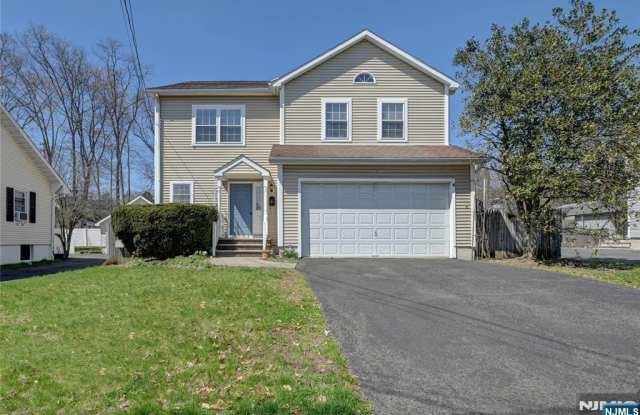 31 Ashwood Avenue photos photos